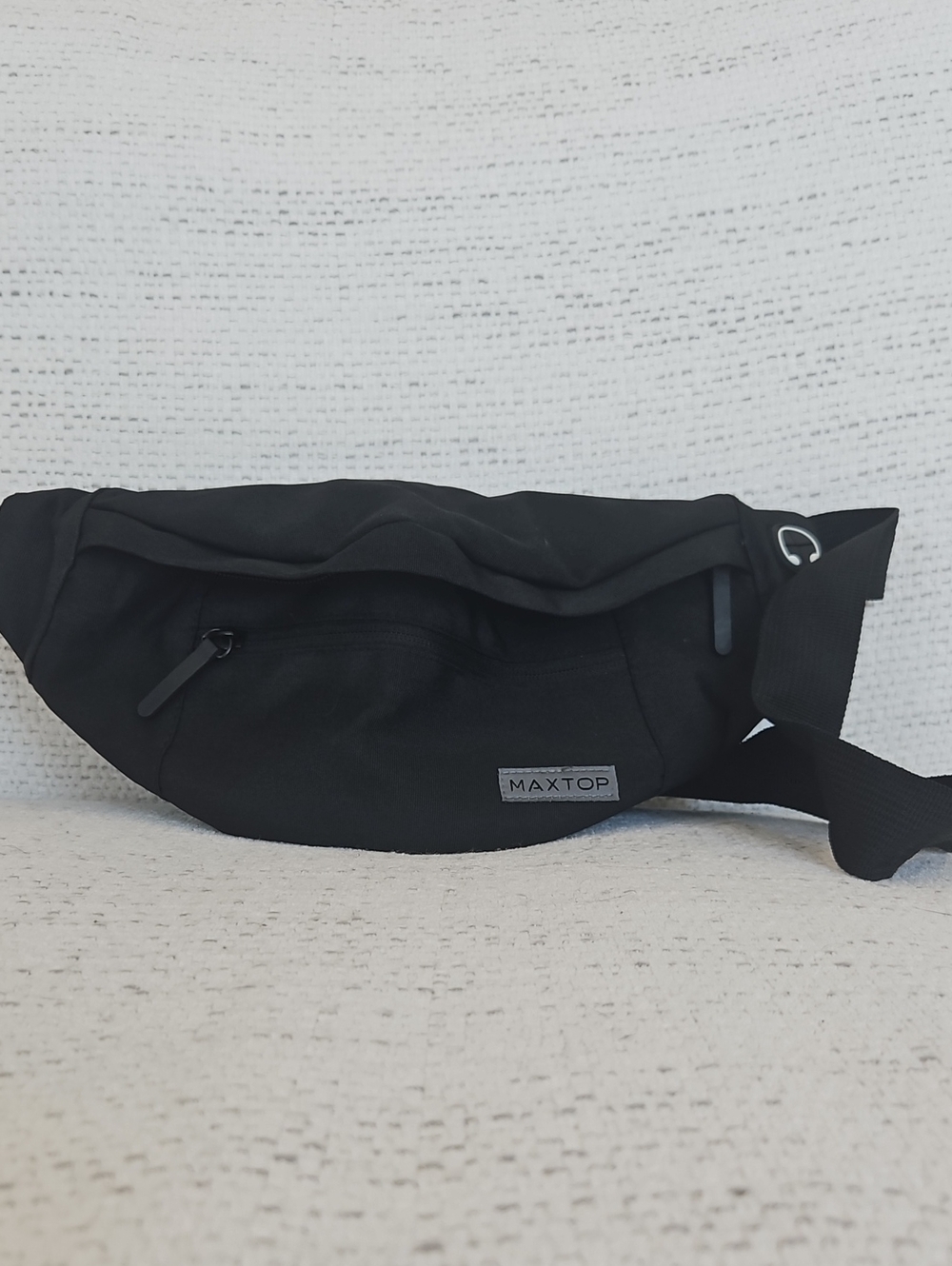 Black Men's Belt Bag - Compact Waist Pack